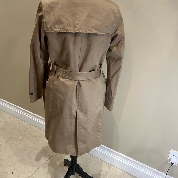 Uniqlo Trench Coat x Ines De La Fressange in Tan - Picture 7 of 10